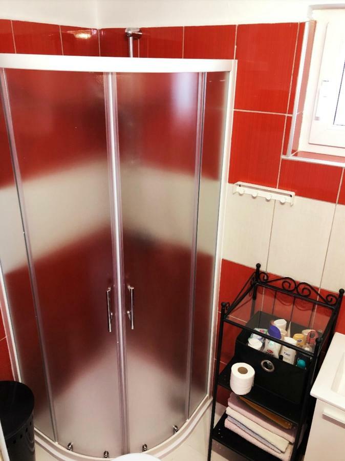Ruza Apartma *